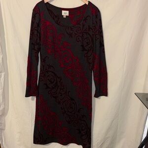 ECI Charcoal and Red Long-Sleeve Scoop-Neck Dress